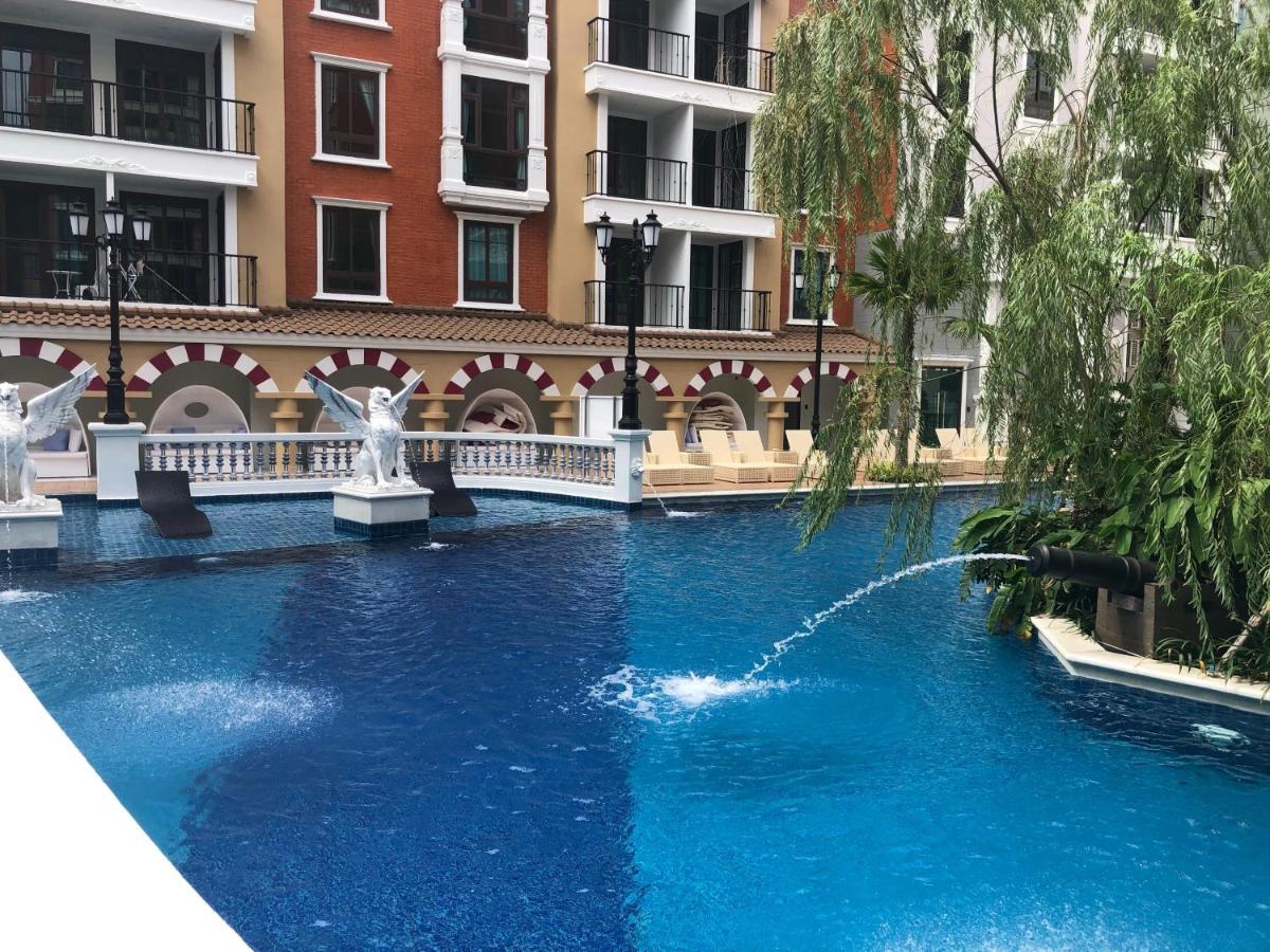 Espana Condo Resort Pattaya Evt Джомтьен Экстерьер фото