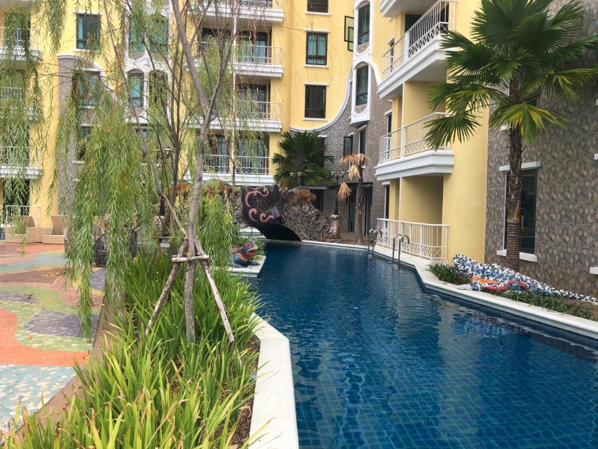 Espana Condo Resort Pattaya Evt Джомтьен Экстерьер фото