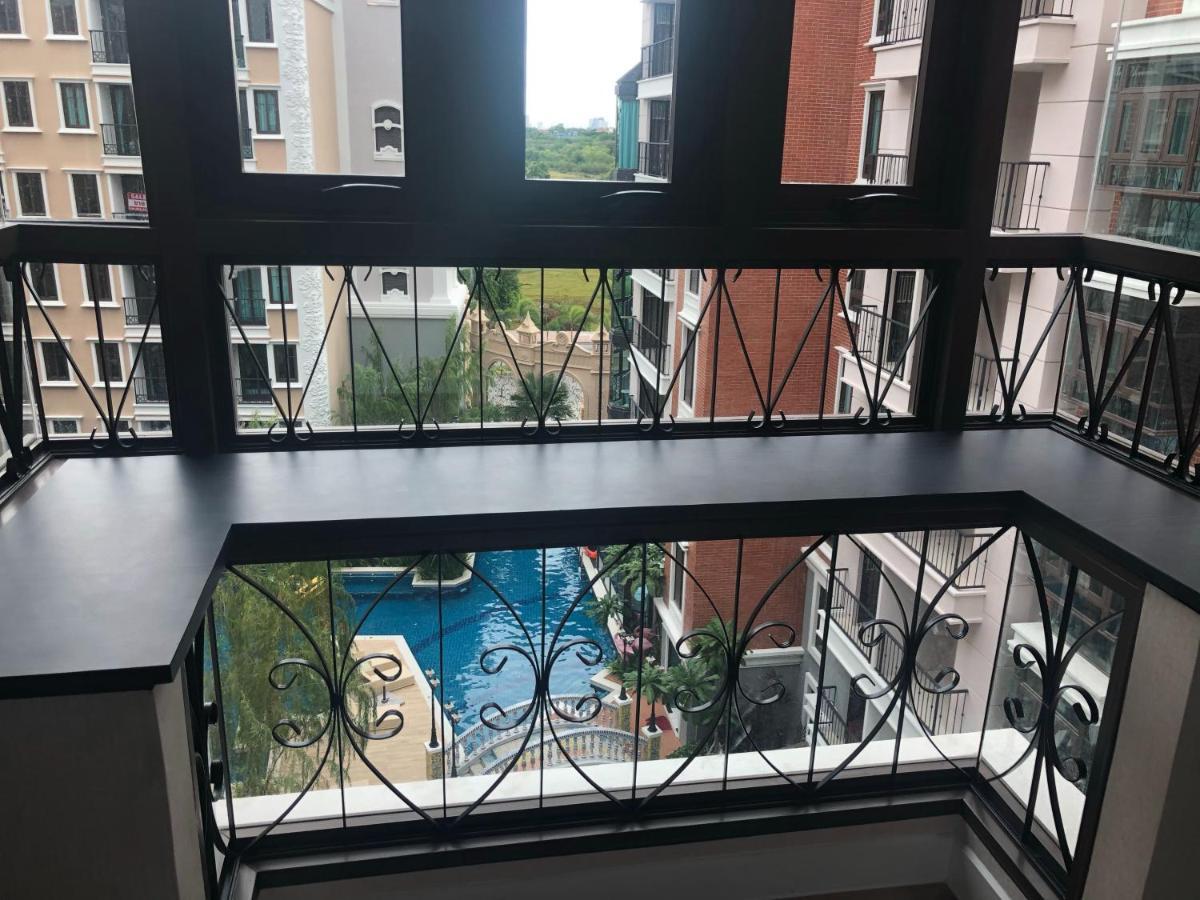 Espana Condo Resort Pattaya Evt Джомтьен Экстерьер фото