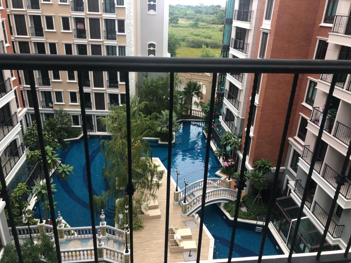 Espana Condo Resort Pattaya Evt Джомтьен Экстерьер фото
