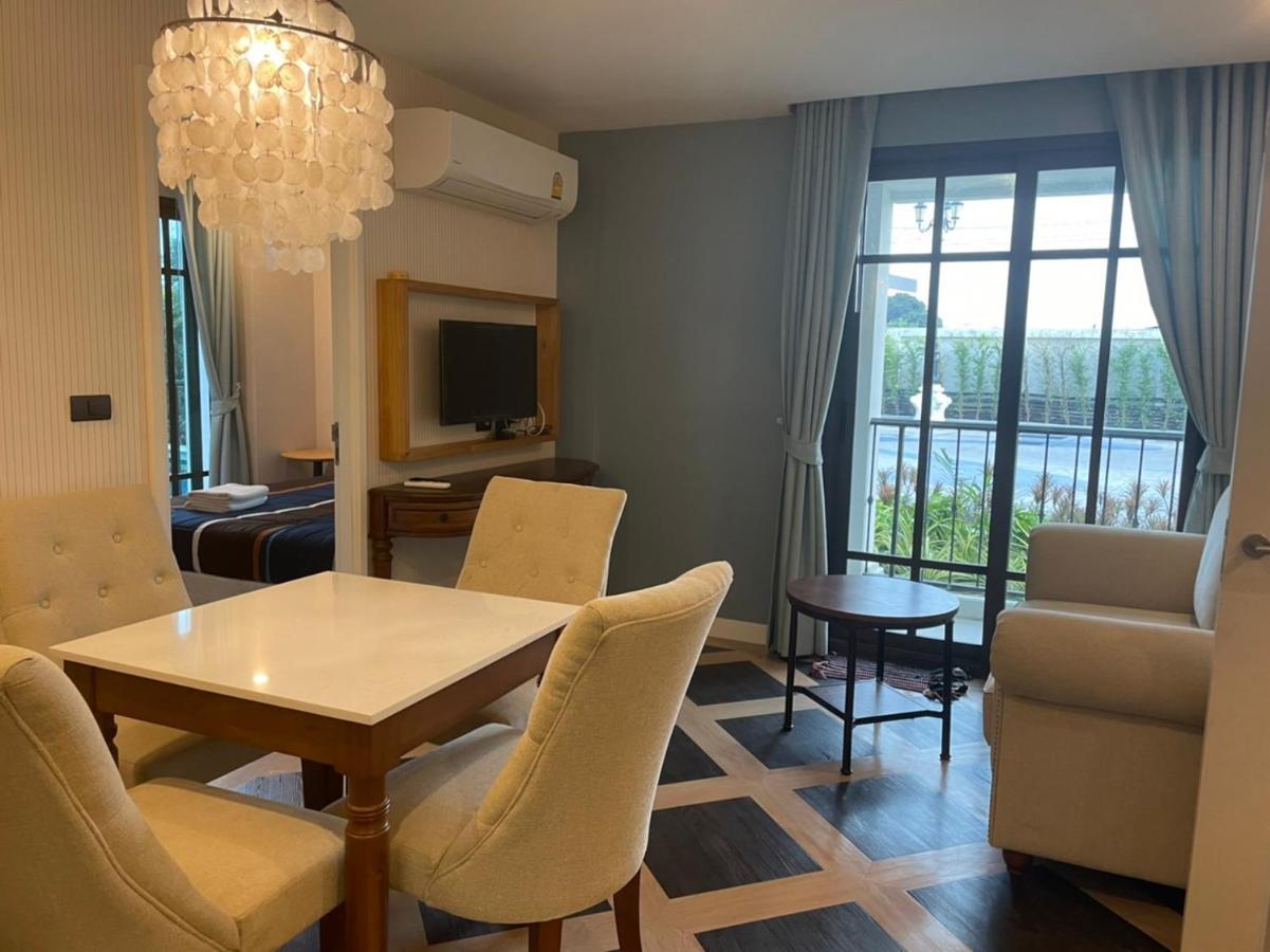 Espana Condo Resort Pattaya Evt Джомтьен Экстерьер фото